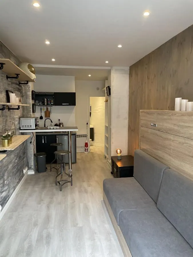 Studio Pigalle Apartment Paris France